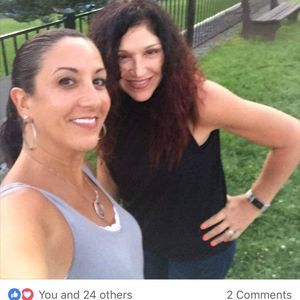 Meet your Posher, Dina